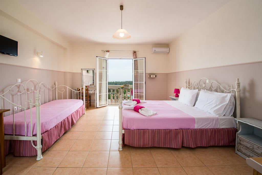 Elaias Gi Residence Mousata Extérieur photo