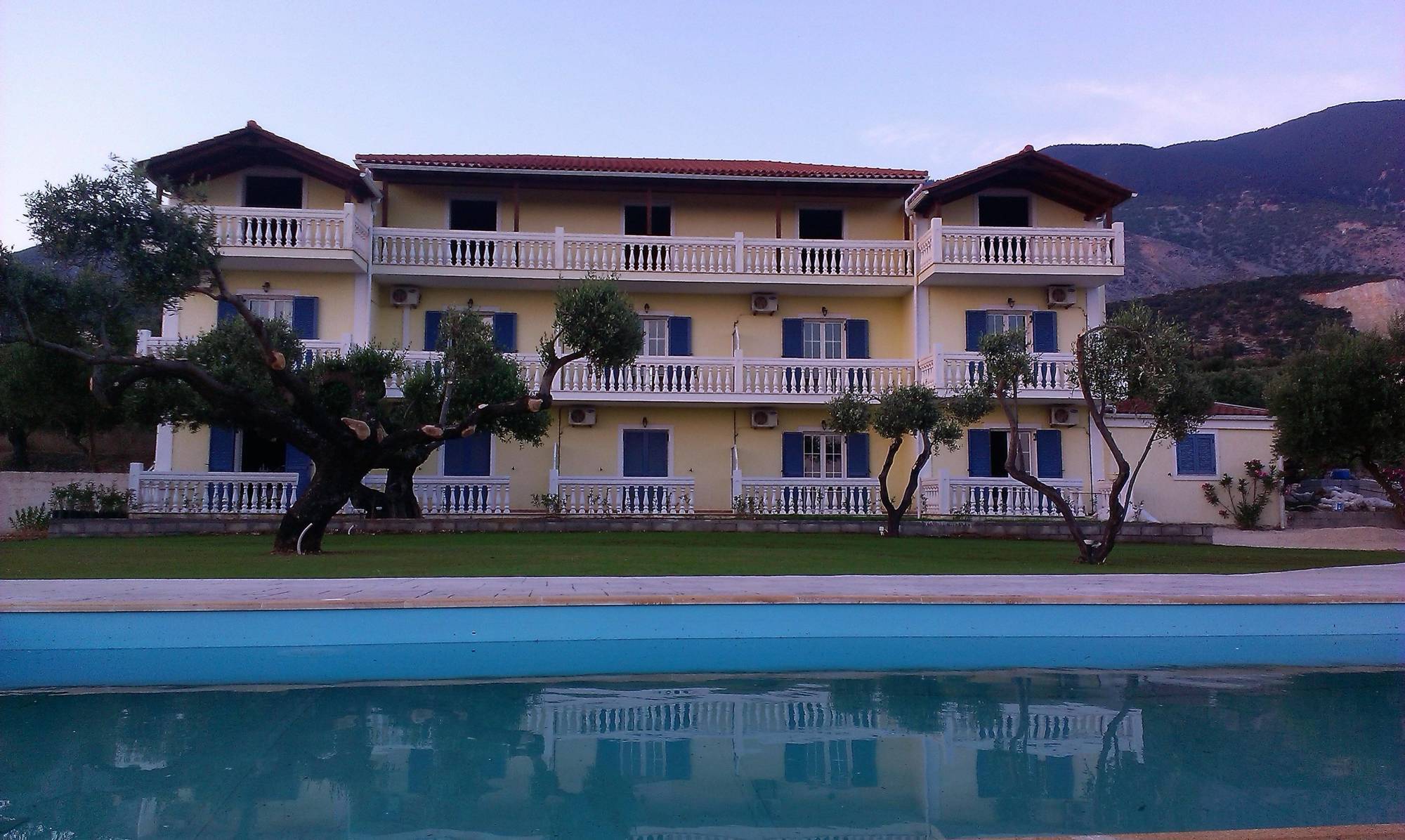 Elaias Gi Residence Mousata Extérieur photo